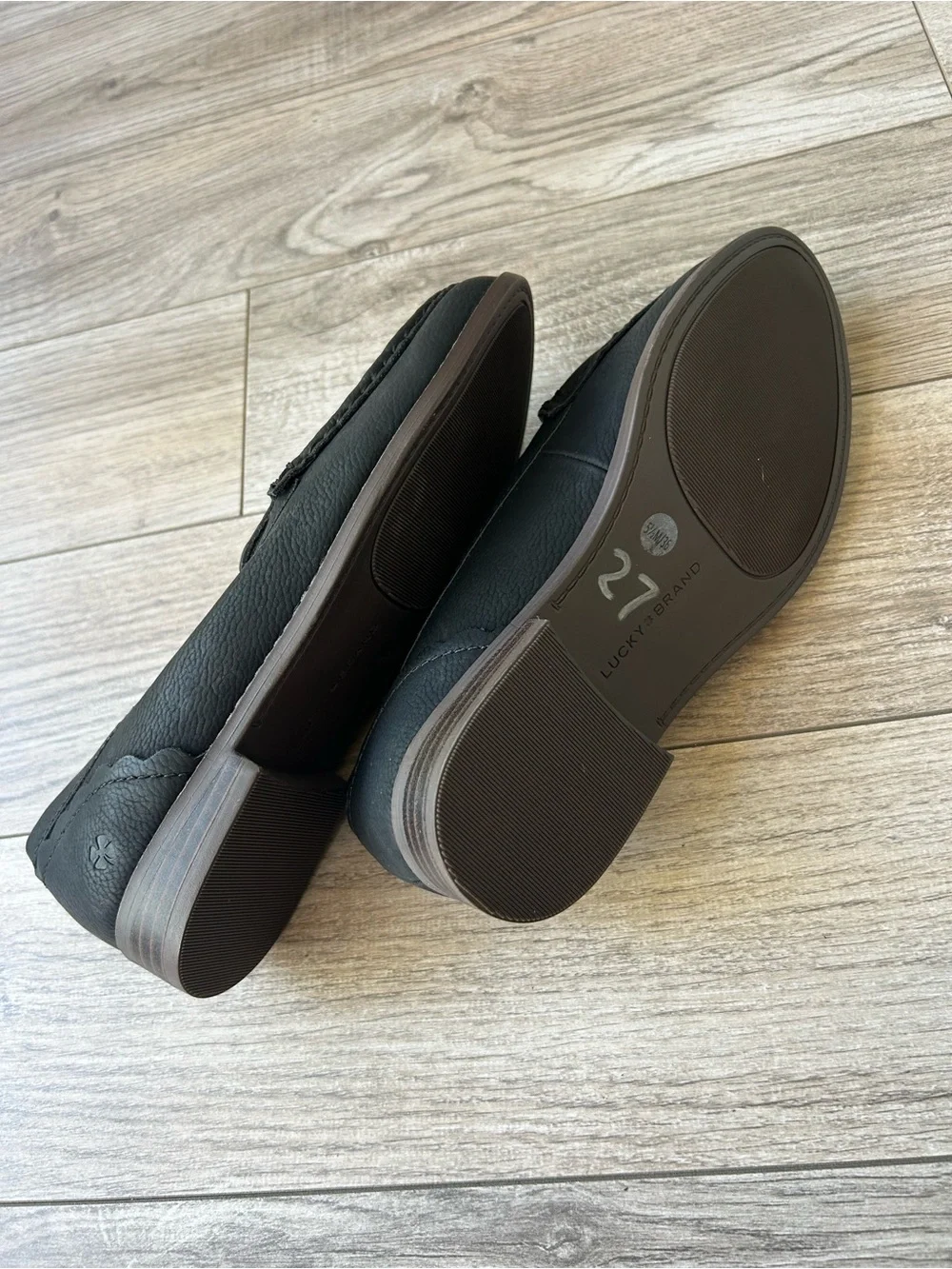 Lucky Brand sleek slip